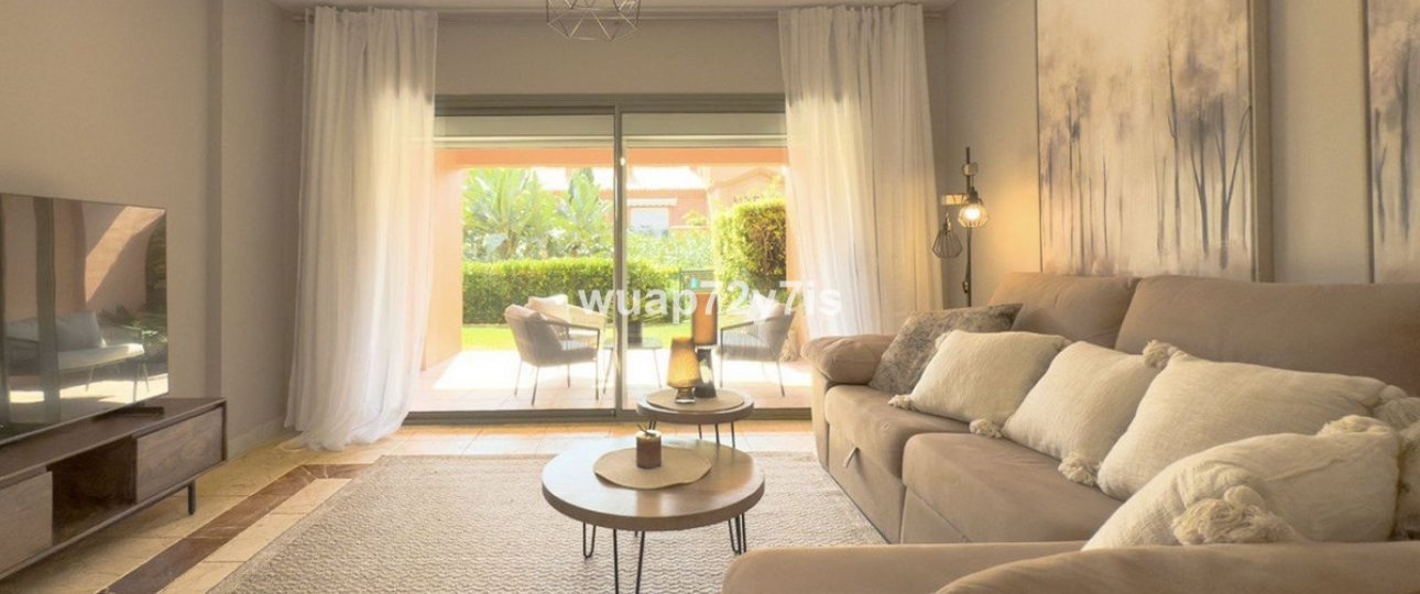 Resale - apartment - Estepona - Estepona Centro