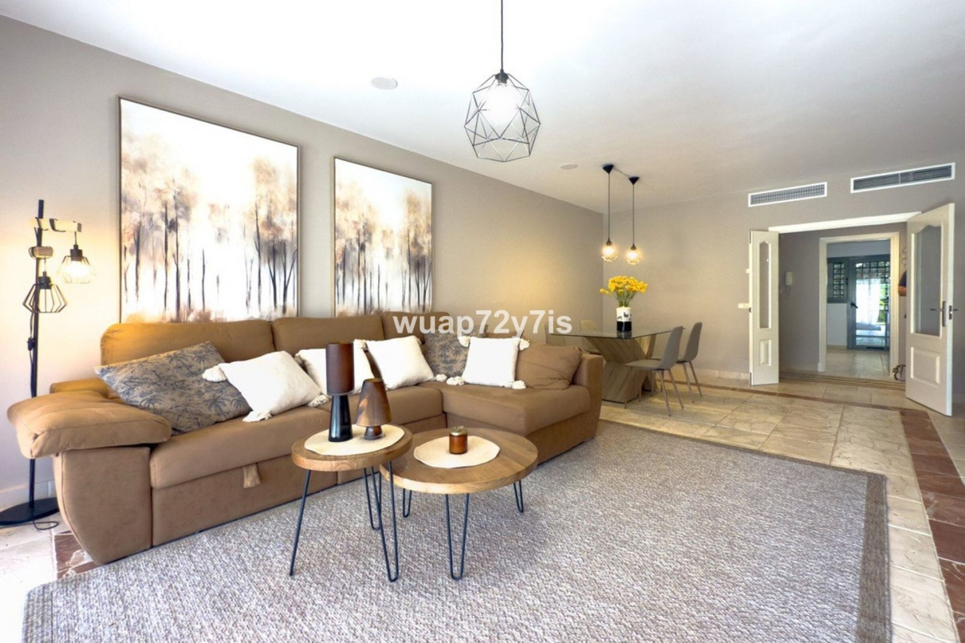 Resale - apartment - Estepona - Estepona Centro