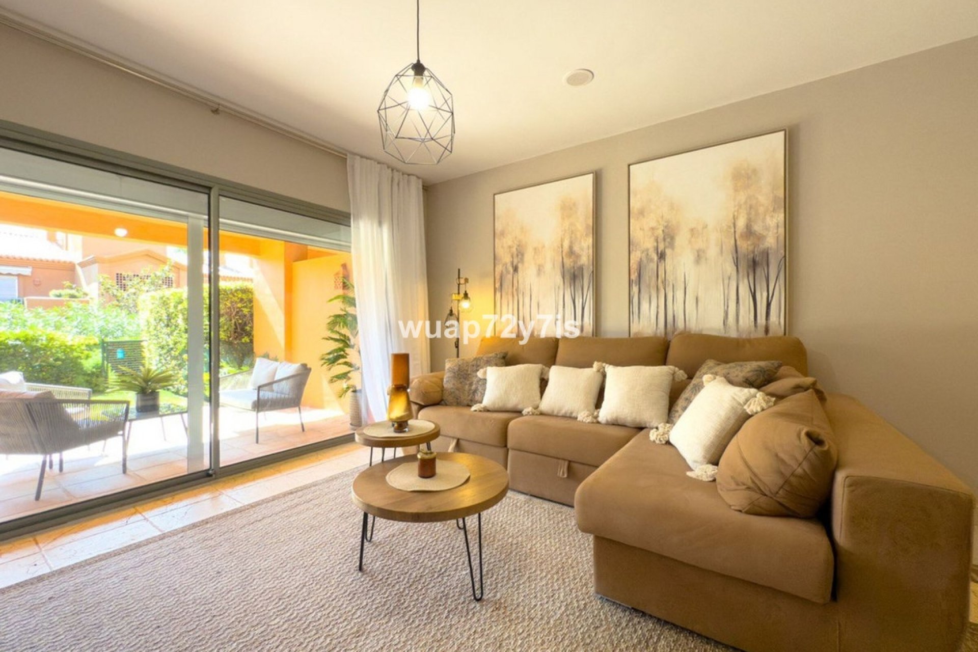 Resale - apartment - Estepona - Estepona Centro