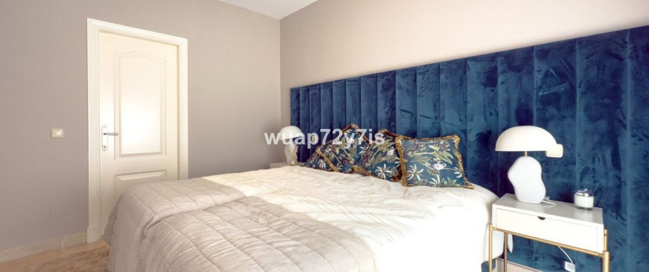 Resale - apartment - Estepona - Estepona Centro