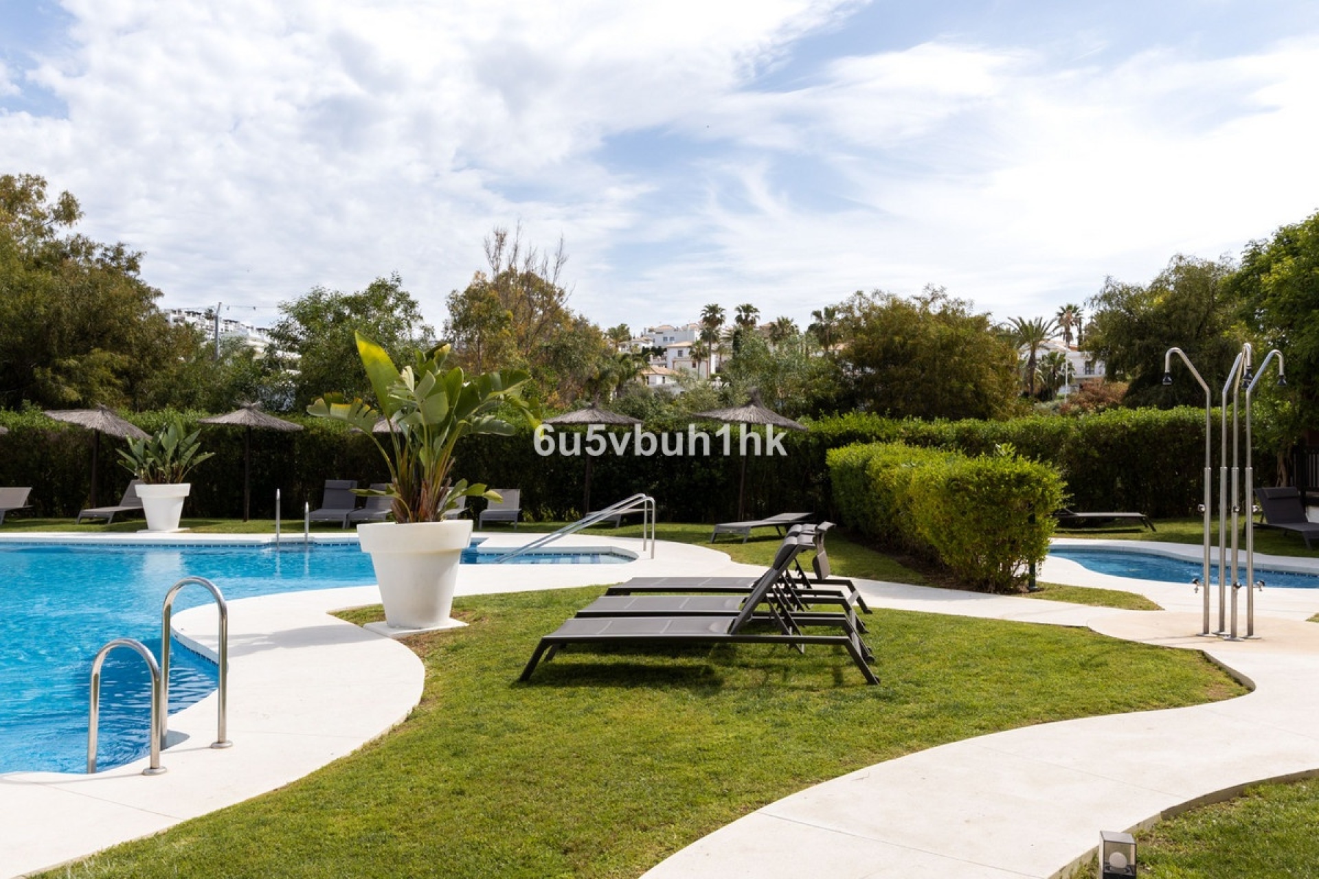 Resale - apartment - Estepona - Estepona Centro