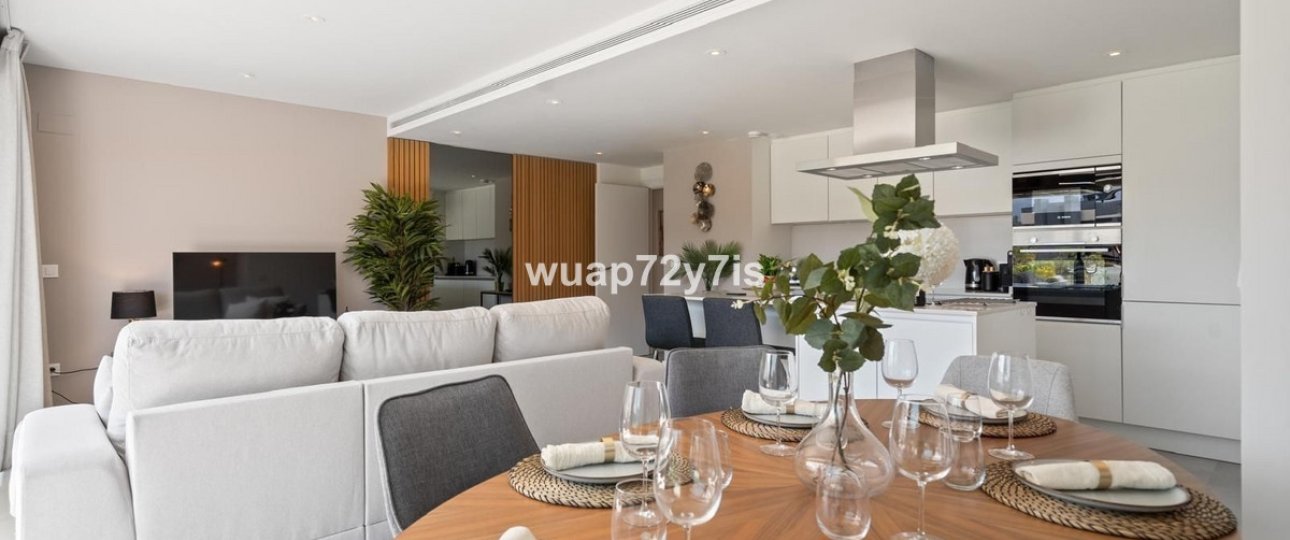 Resale - apartment - Estepona - Estepona Centro