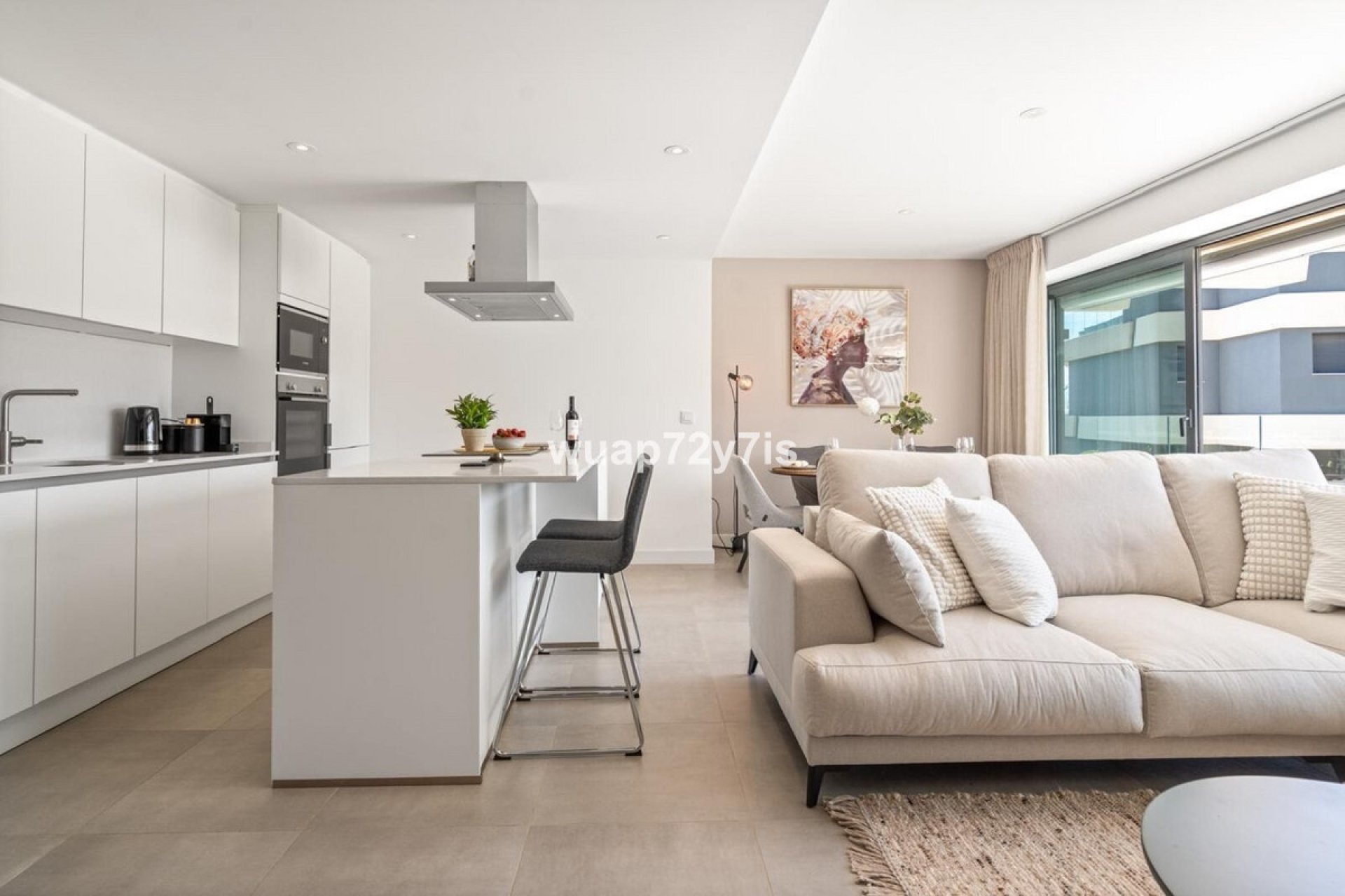 Resale - apartment - Estepona - Estepona Centro