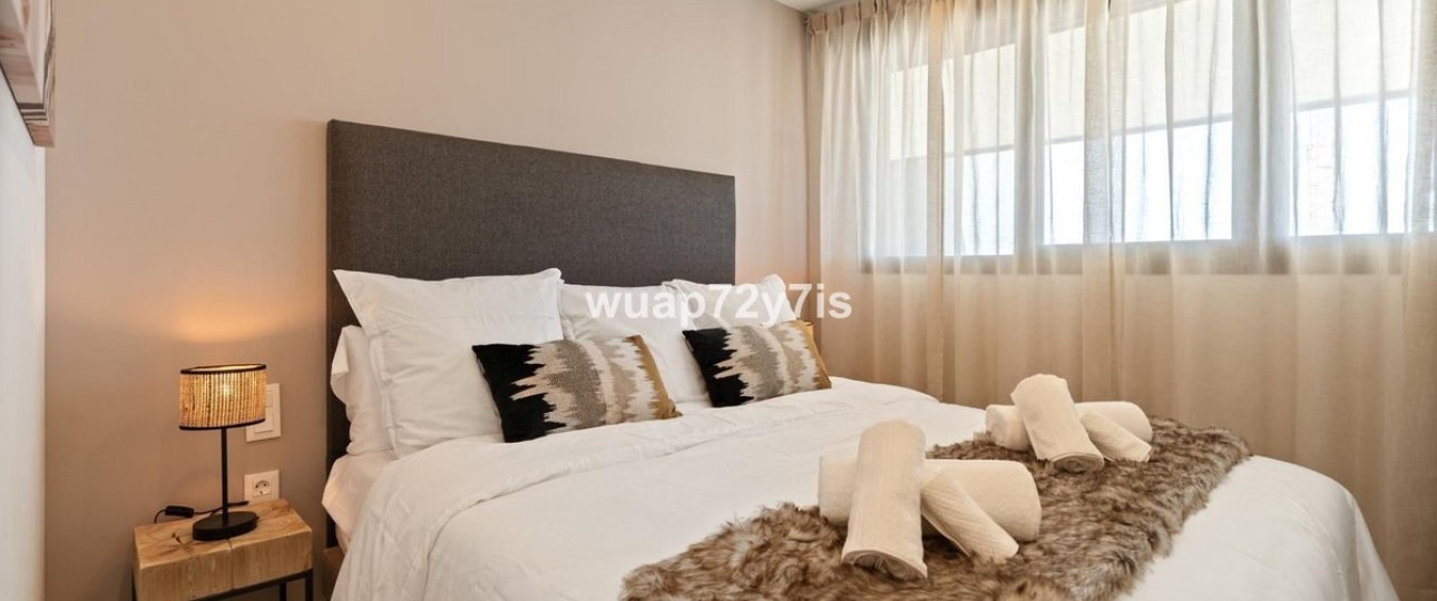 Resale - apartment - Estepona - Estepona Centro