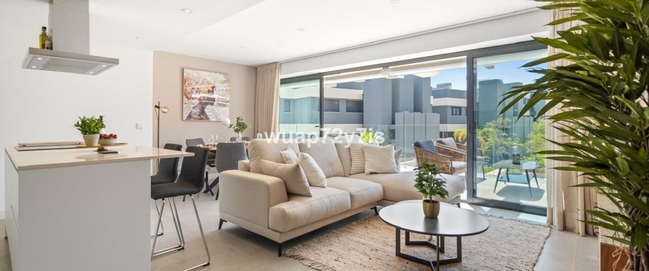 Resale - apartment - Estepona - Estepona Centro