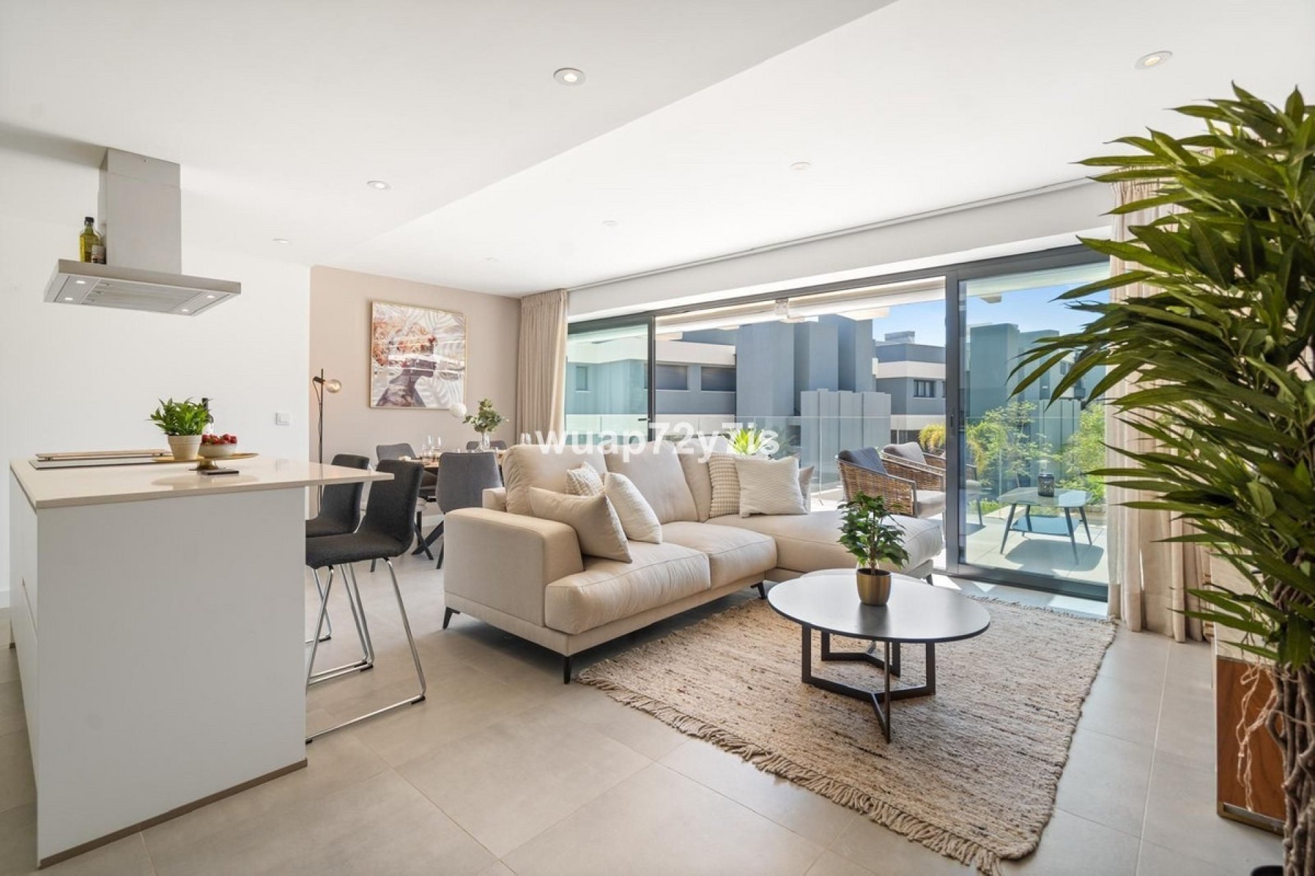 Resale - apartment - Estepona - Estepona Centro