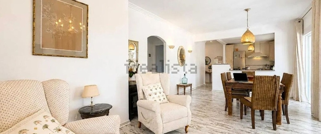 Resale - apartment - Estepona - Estepona Centro