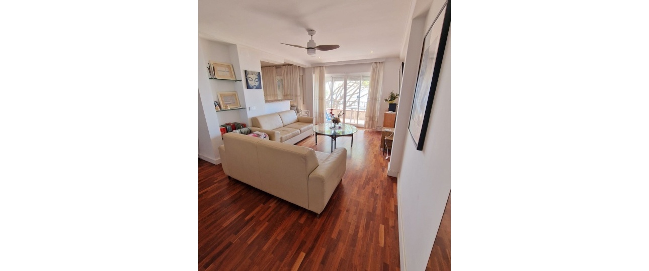 Resale - apartment - Estepona - Estepona Centro