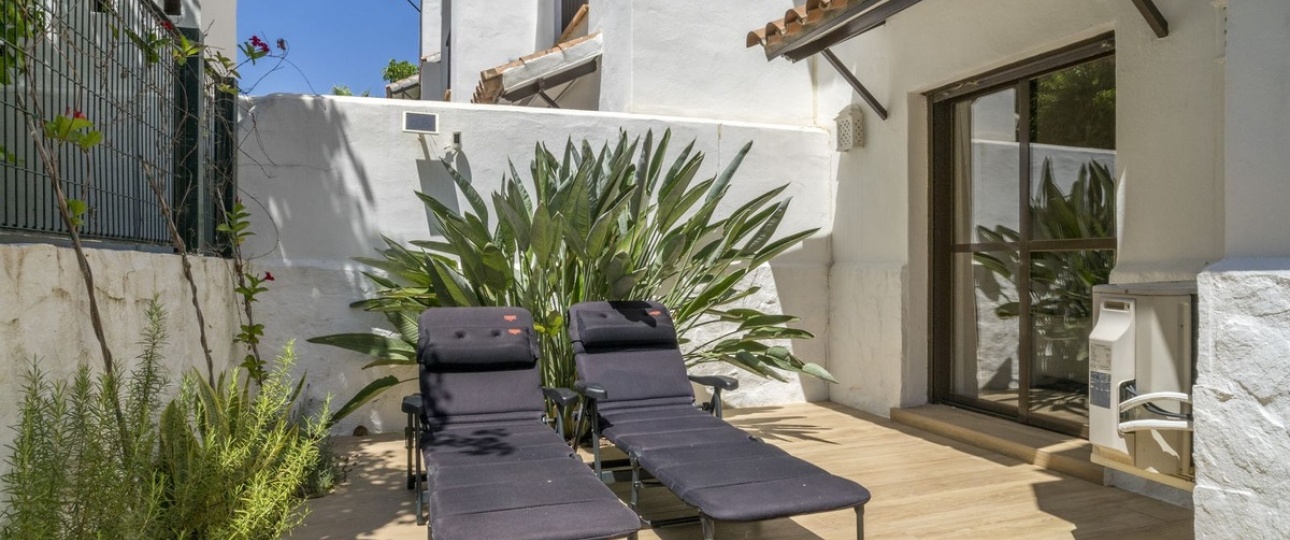 Resale - apartment - Estepona - Estepona Centro