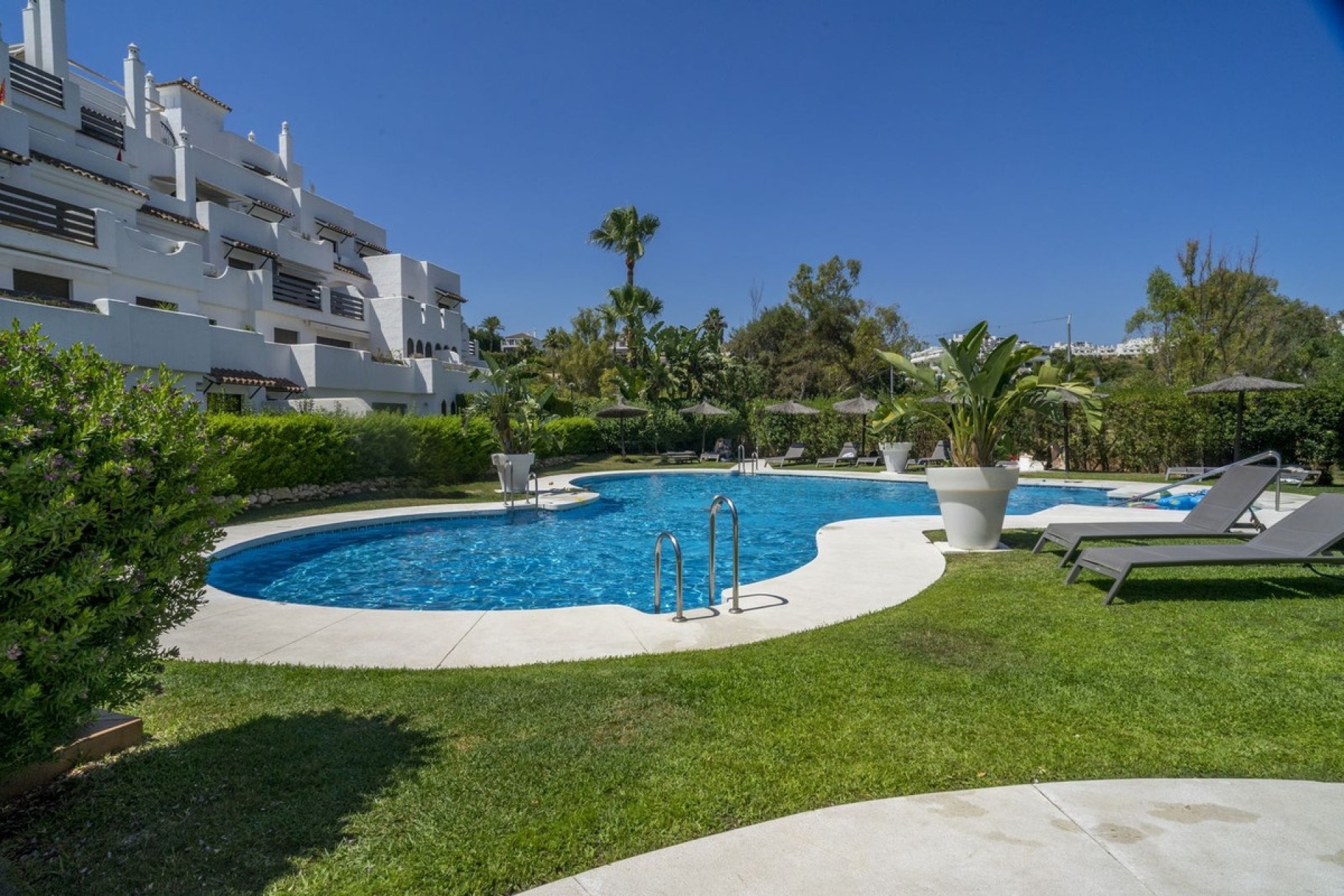 Resale - apartment - Estepona - Estepona Centro
