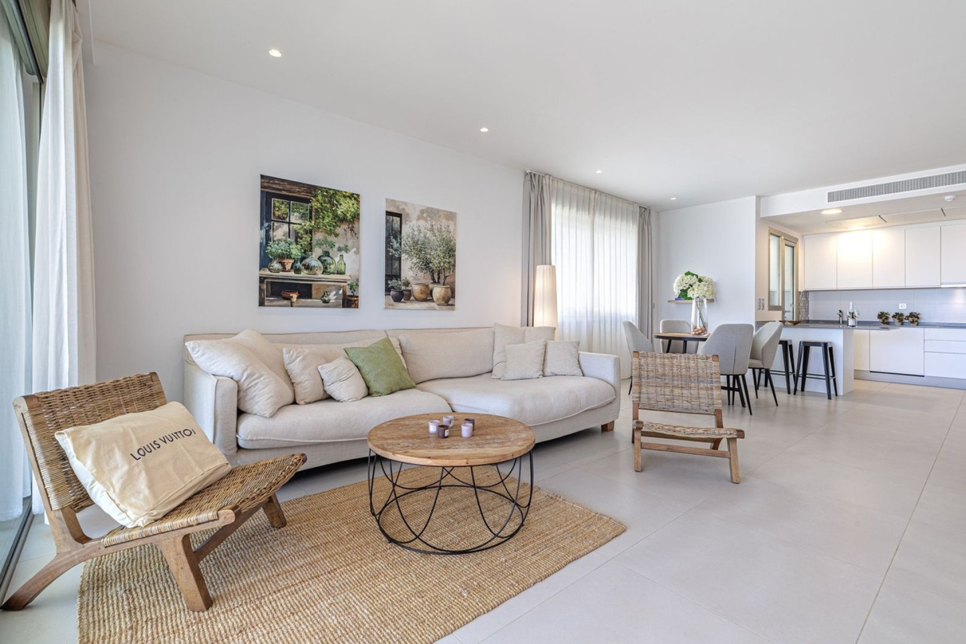 Resale - apartment - Estepona - Estepona Centro