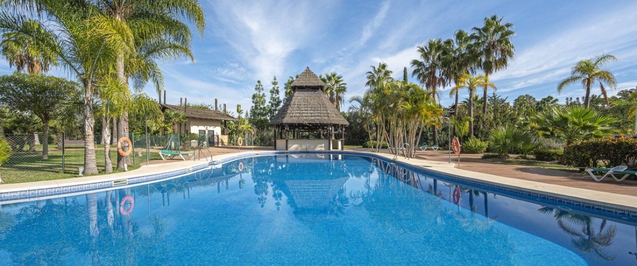 Resale - apartment - Estepona - Estepona Centro
