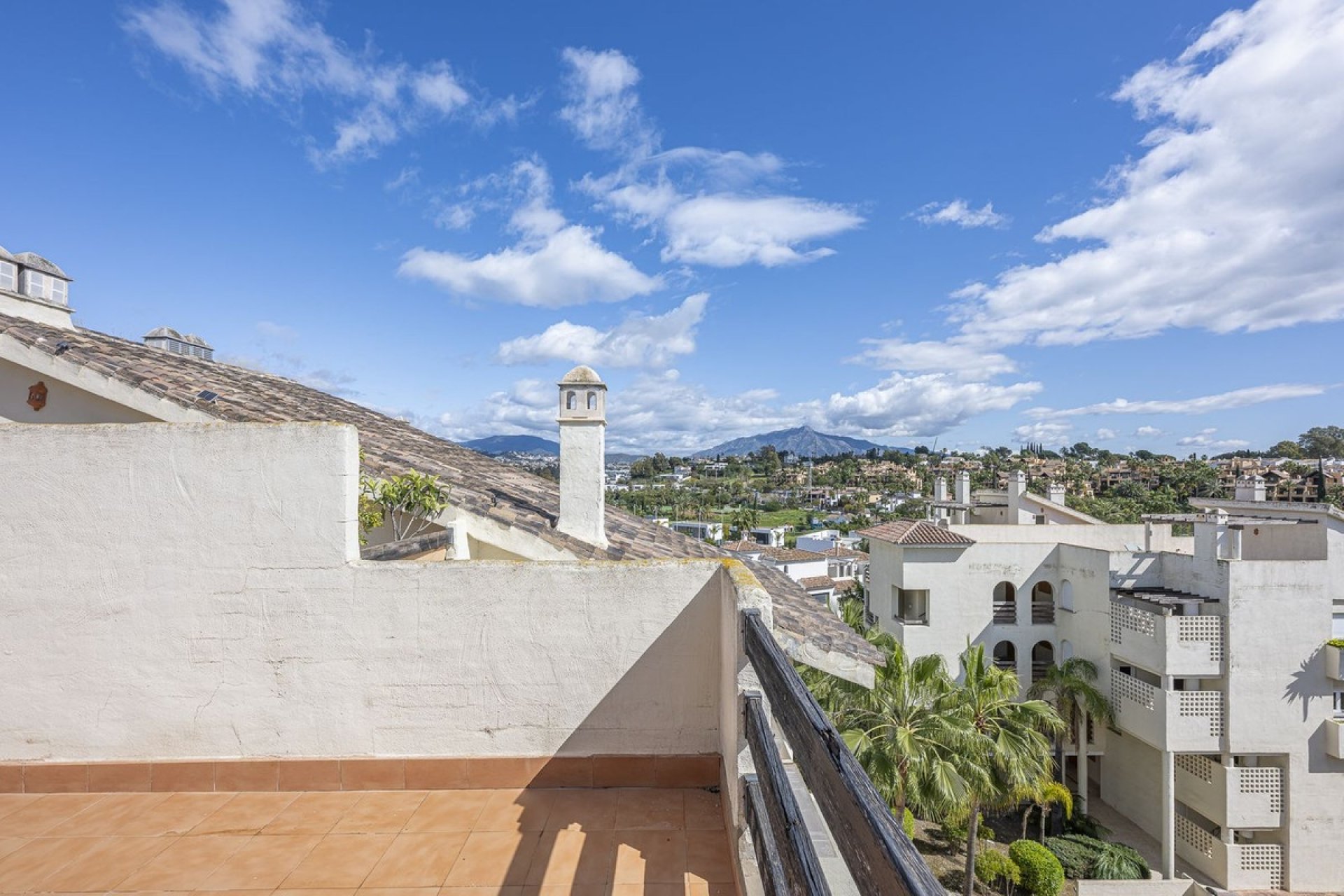 Resale - apartment - Estepona - Estepona Centro