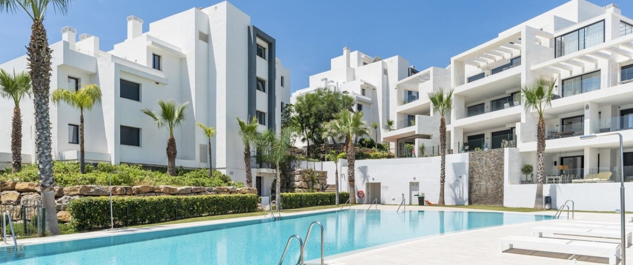 Resale - apartment - Estepona - Estepona Centro