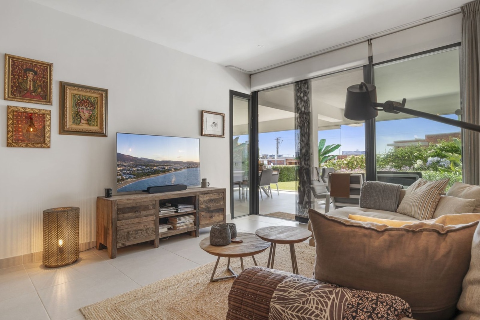 Resale - apartment - Estepona - Estepona Centro