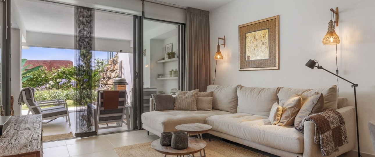 Resale - apartment - Estepona - Estepona Centro