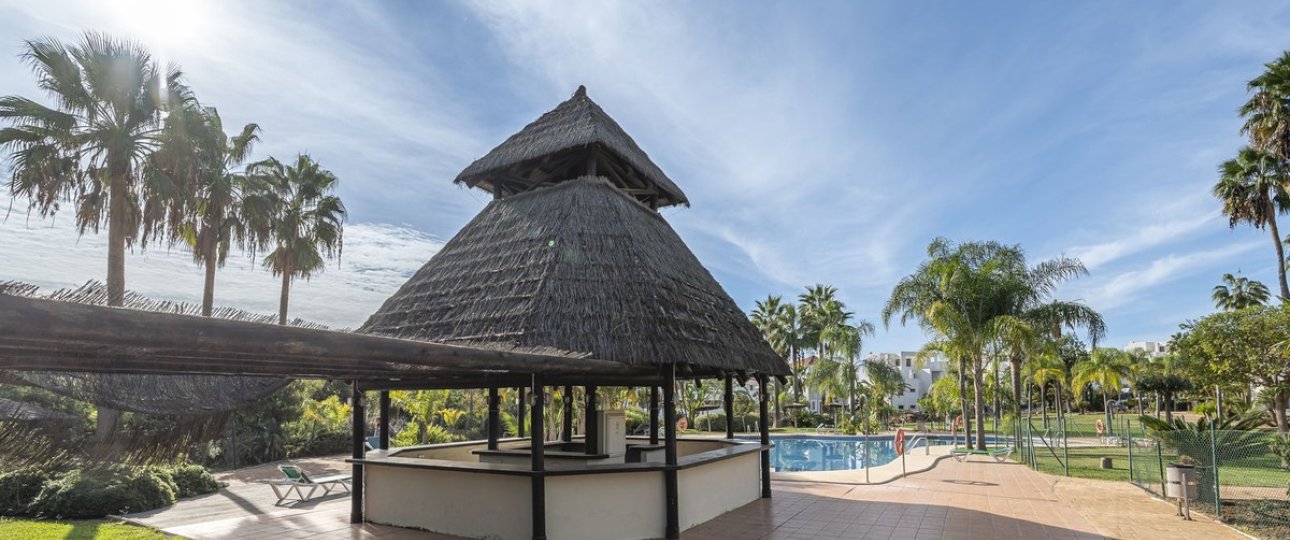 Resale - apartment - Estepona - Estepona Centro