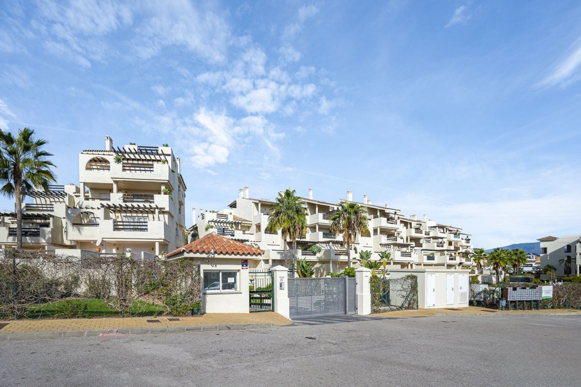 Resale - apartment - Estepona - Estepona Centro