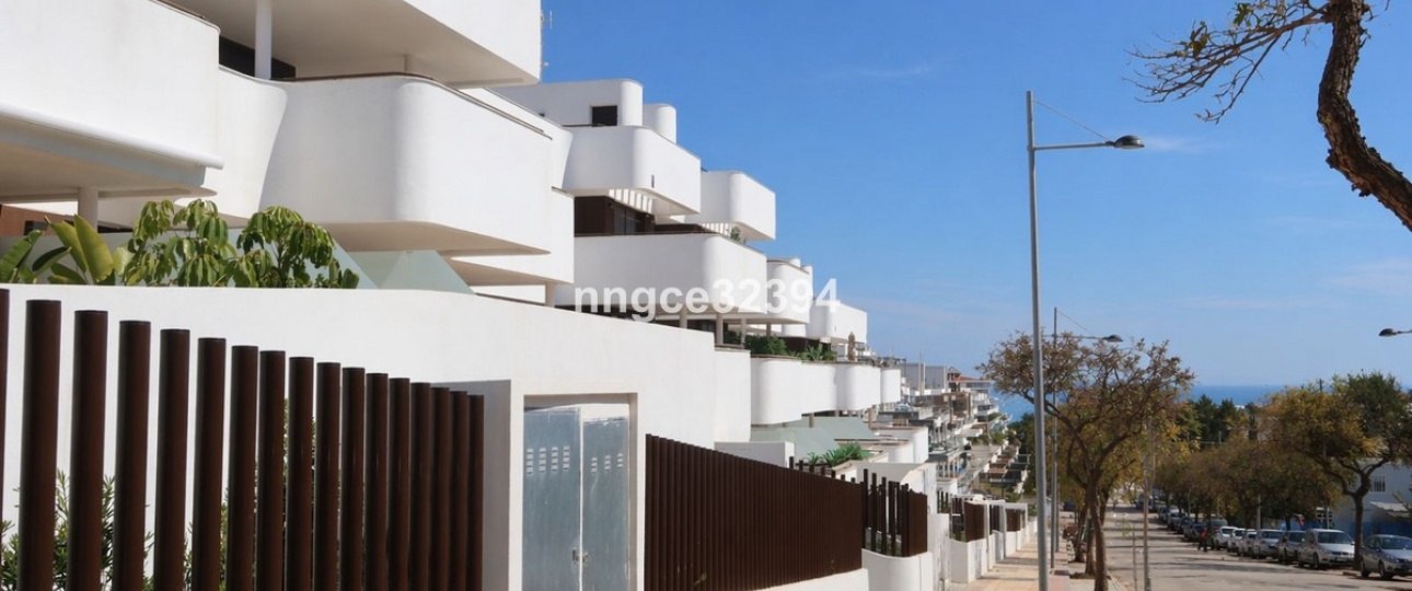 Resale - apartment - Estepona - Estepona Centro