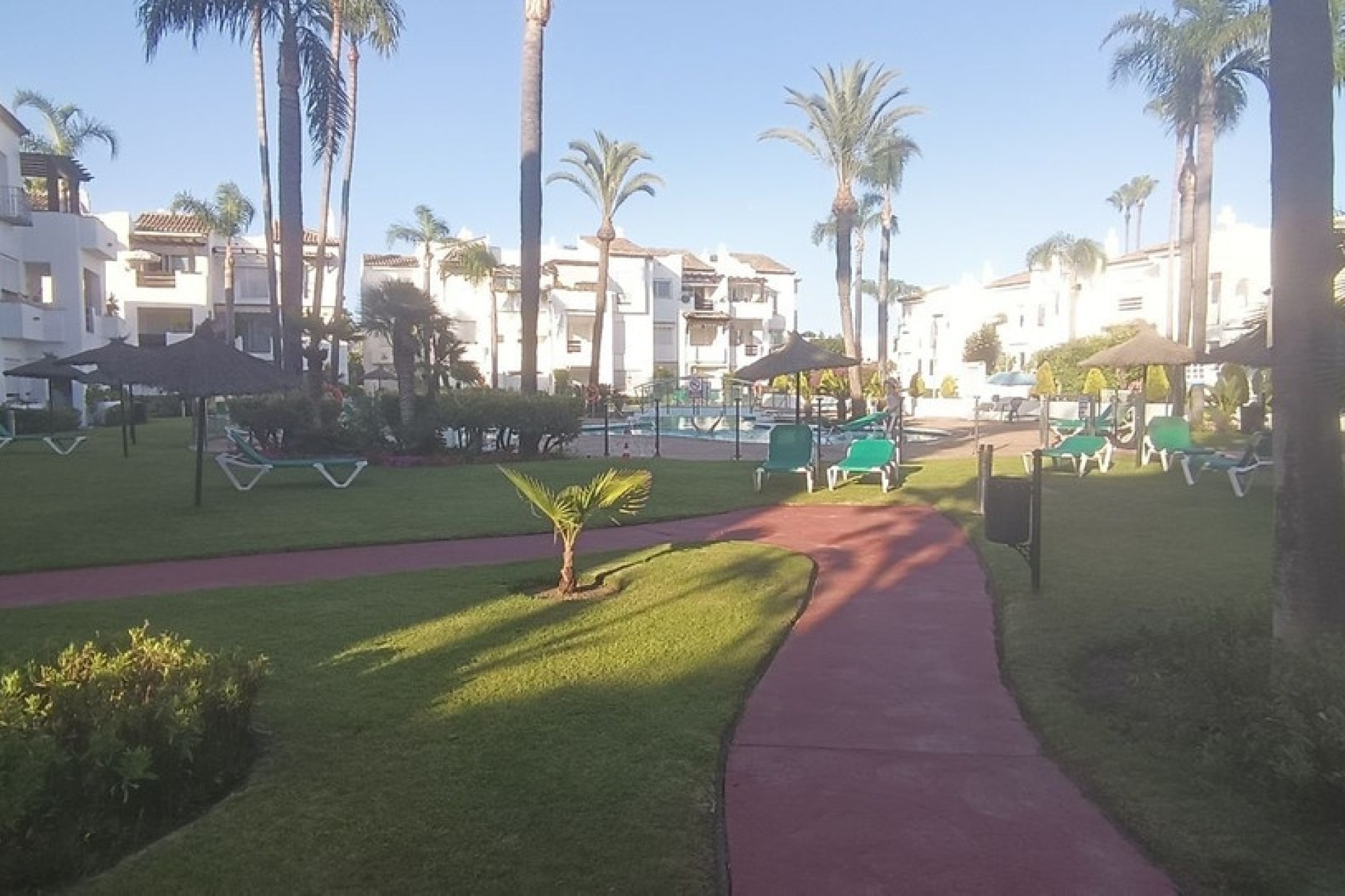 Resale - apartment - Estepona - Estepona Centro