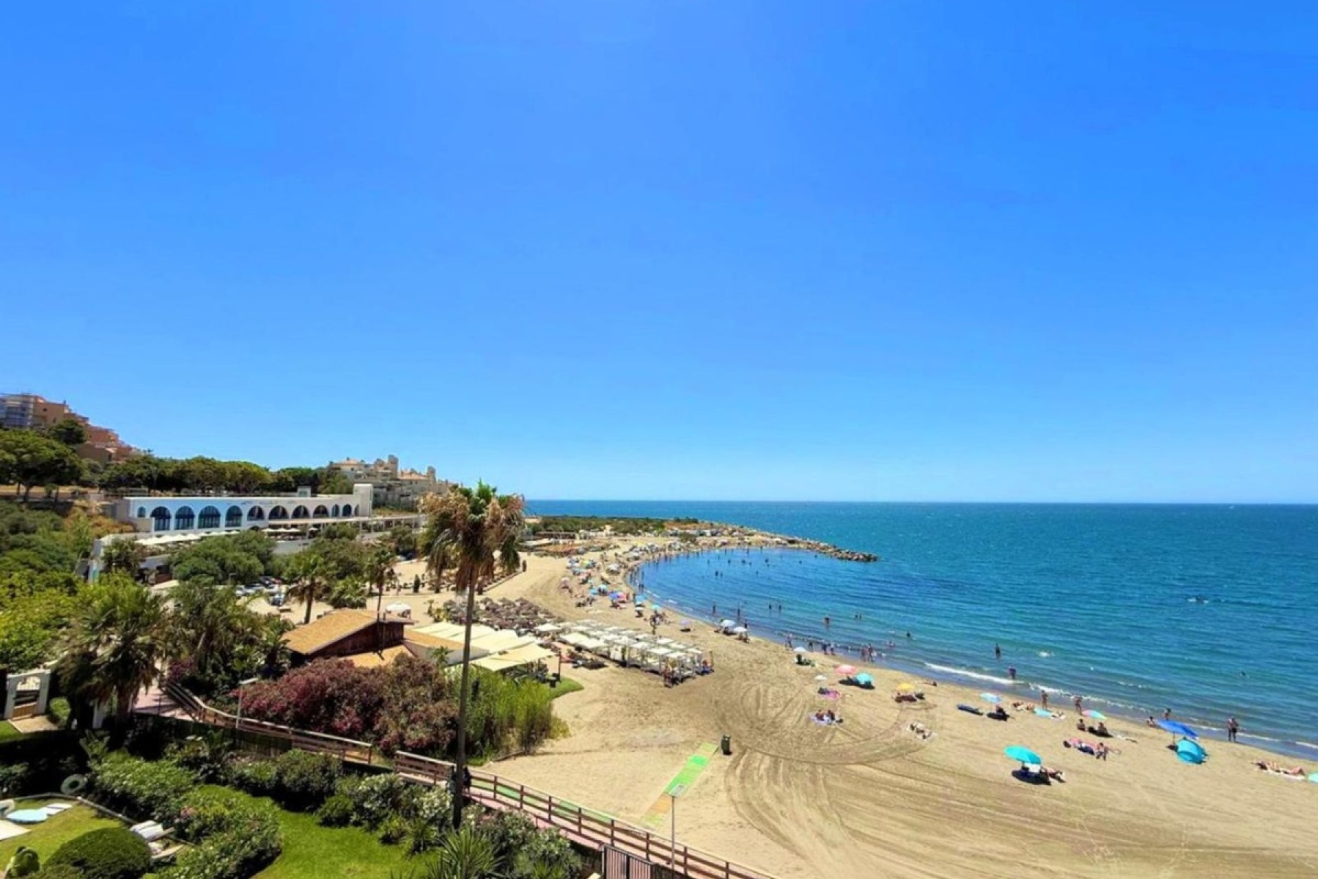 Resale - apartment - Estepona - Estepona Centro