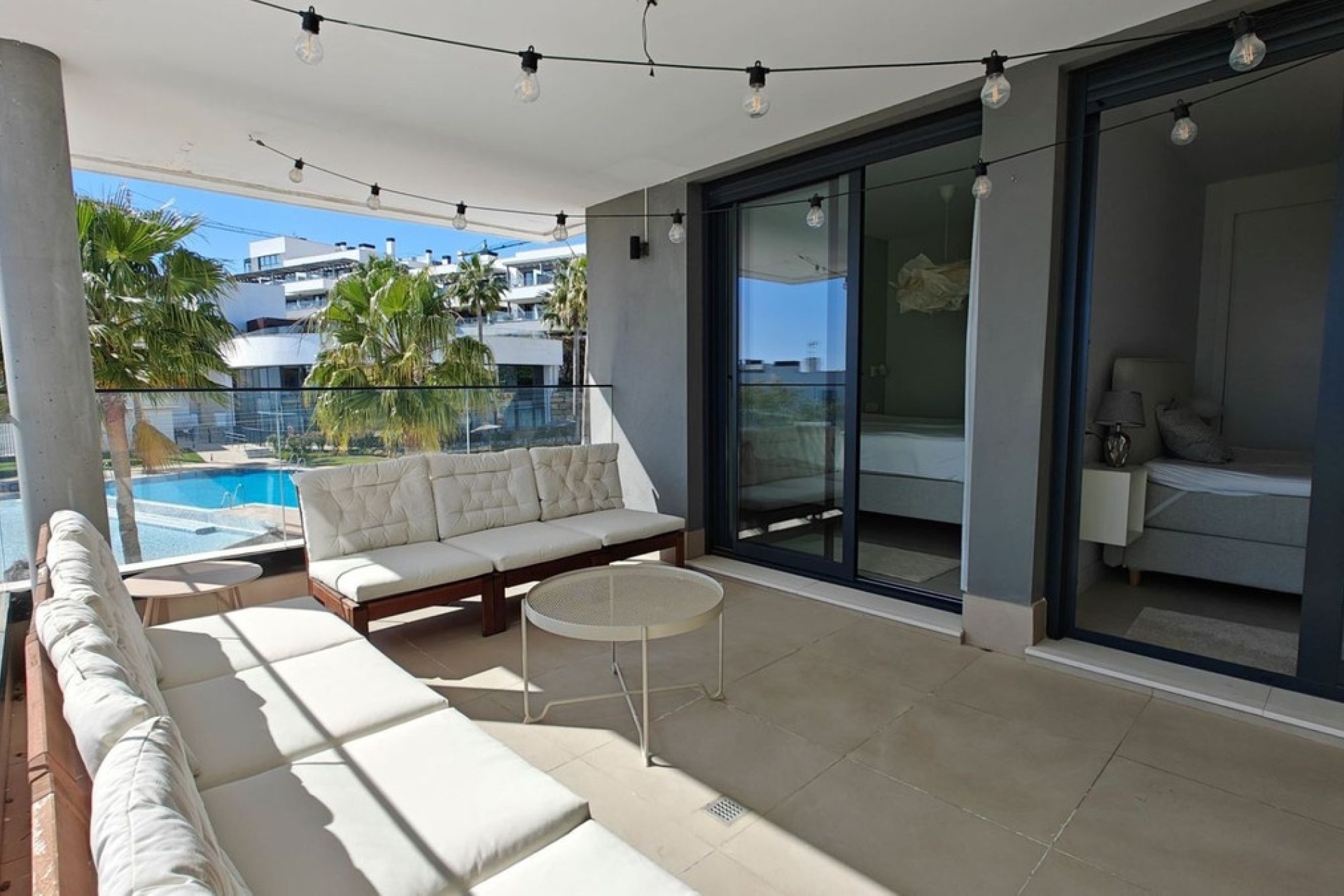 Resale - apartment - Estepona - Estepona Centro