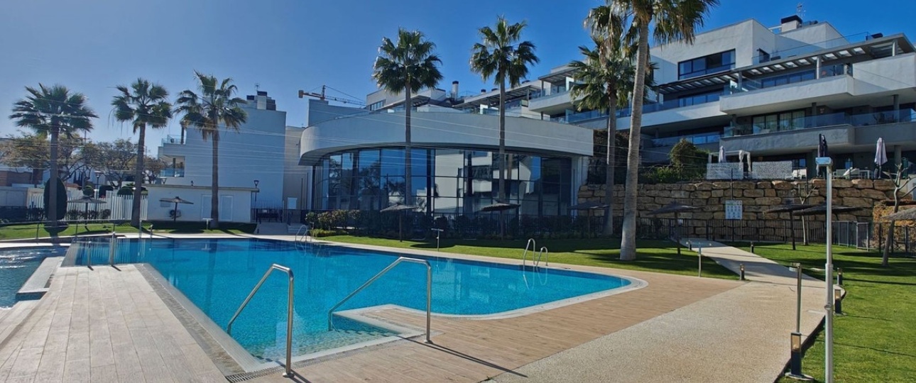 Resale - apartment - Estepona - Estepona Centro