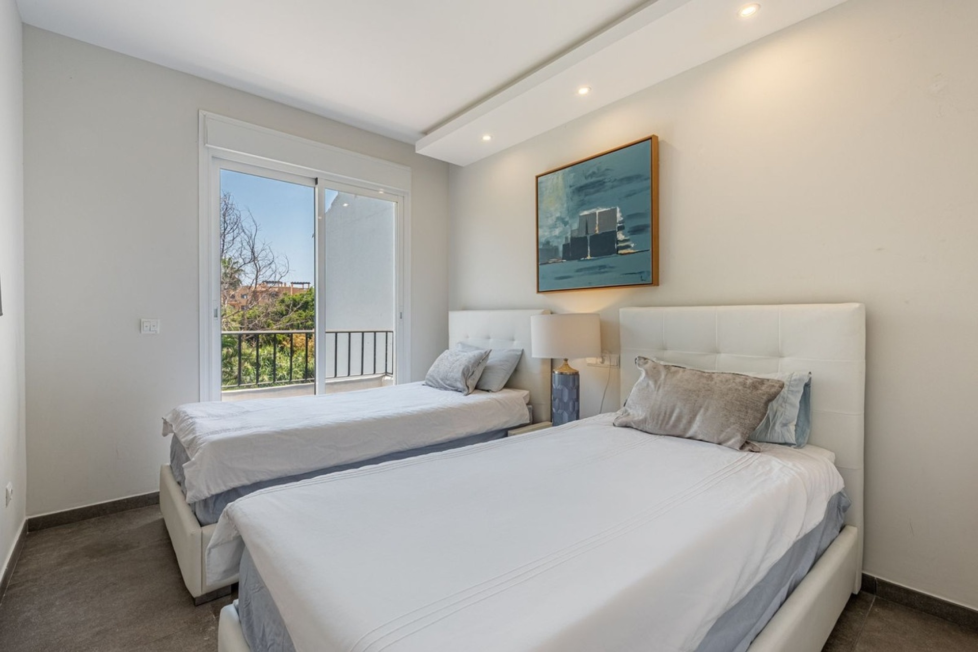 Resale - apartment - Estepona - Estepona Centro