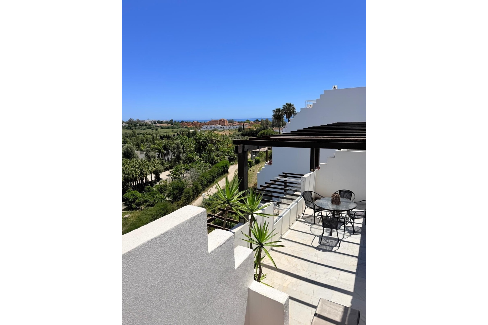 Resale - apartment - Estepona - Estepona Centro