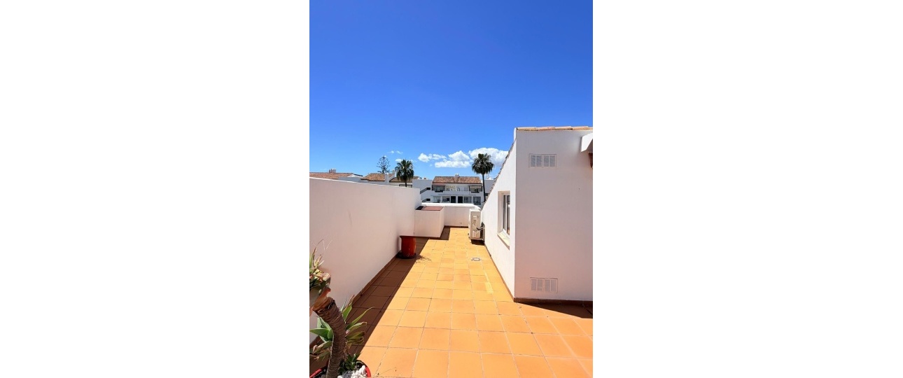 Resale - apartment - Estepona - Estepona Centro