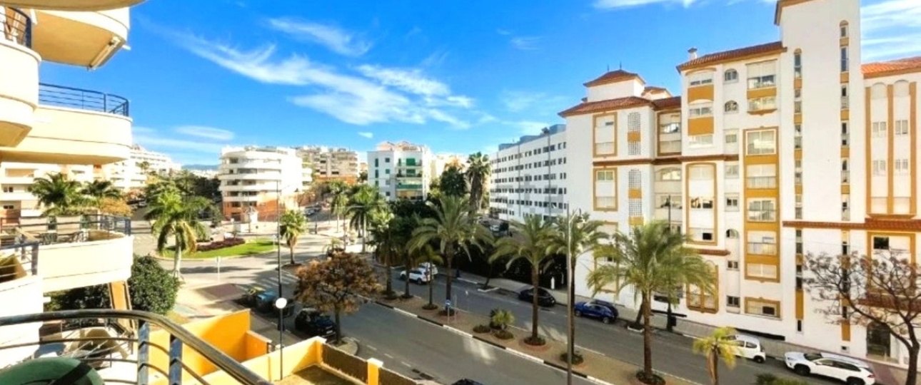Resale - apartment - Estepona - Estepona Centro