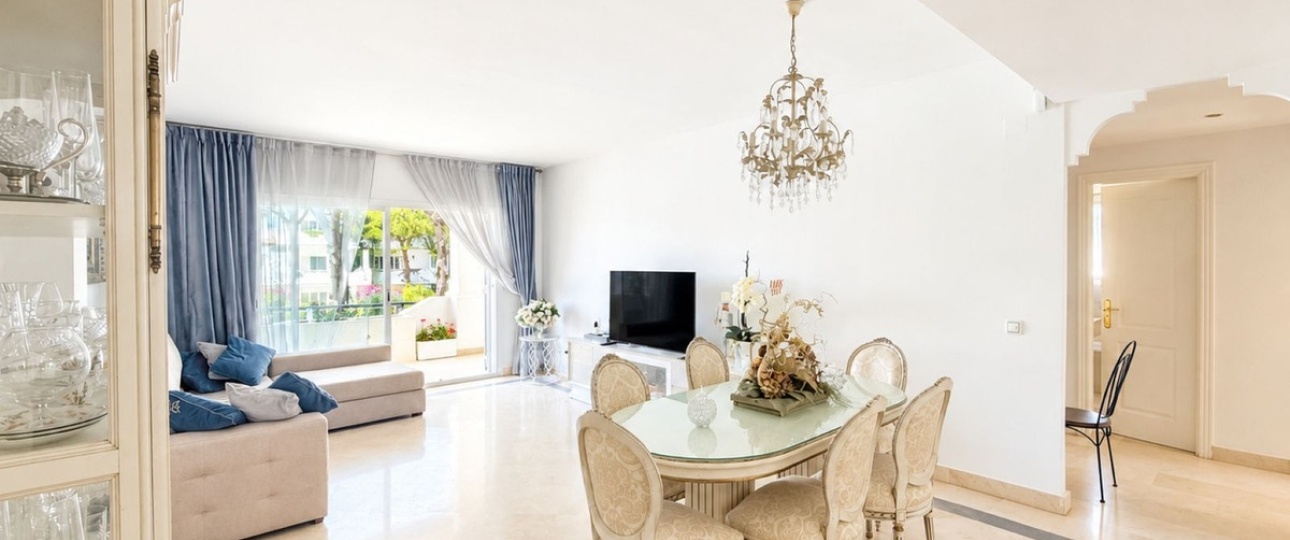 Resale - apartment - Estepona - Estepona Centro