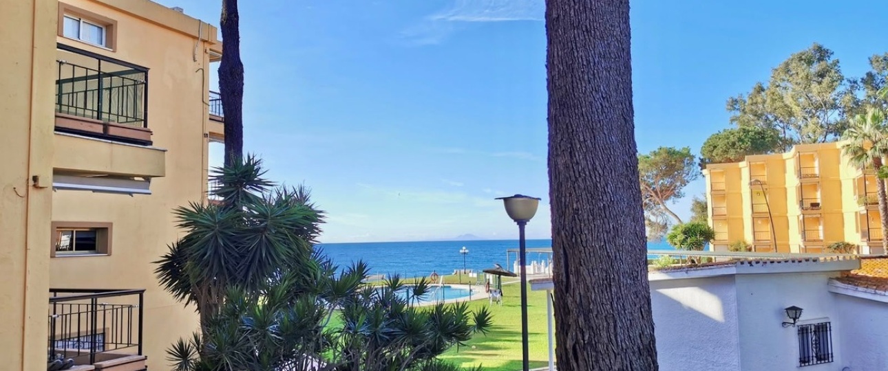 Resale - apartment - Estepona - Estepona Centro