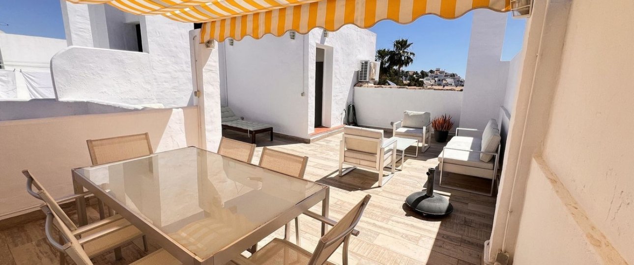 Resale - apartment - Estepona - Estepona Centro