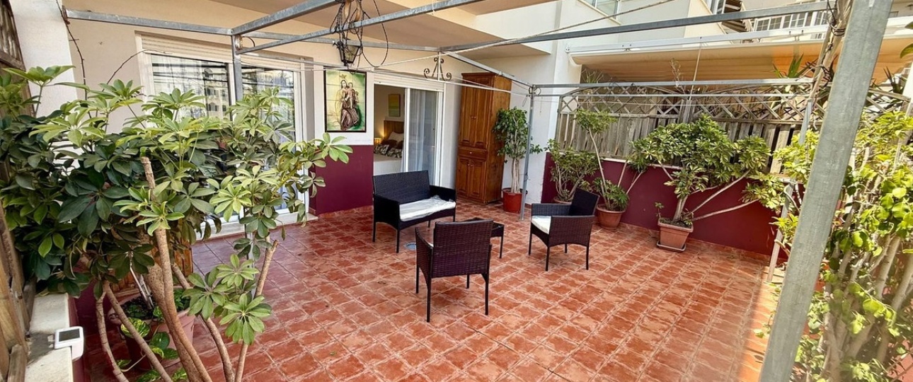 Resale - apartment - Estepona - Estepona Centro