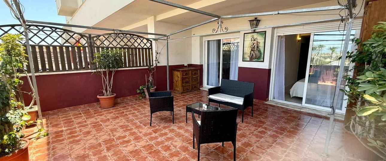 Resale - apartment - Estepona - Estepona Centro