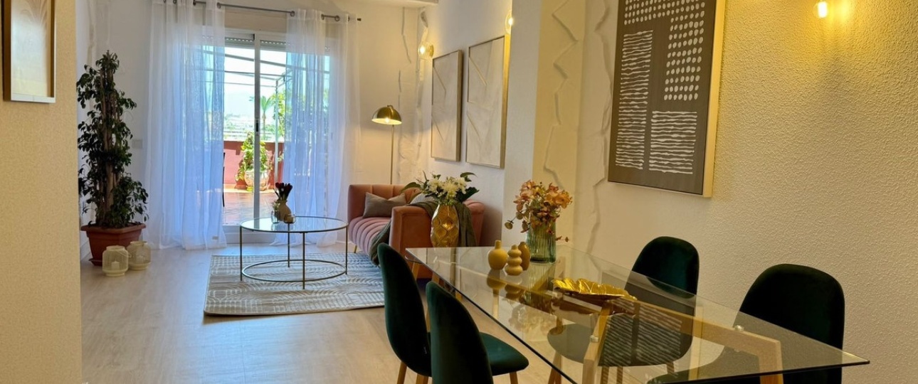 Resale - apartment - Estepona - Estepona Centro
