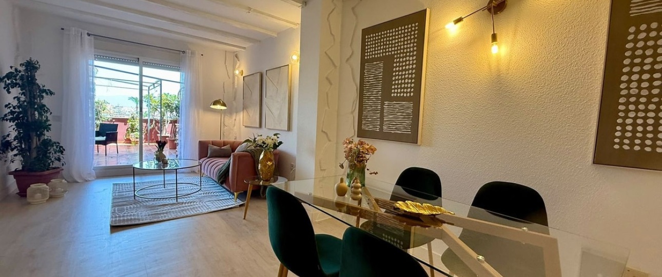 Resale - apartment - Estepona - Estepona Centro