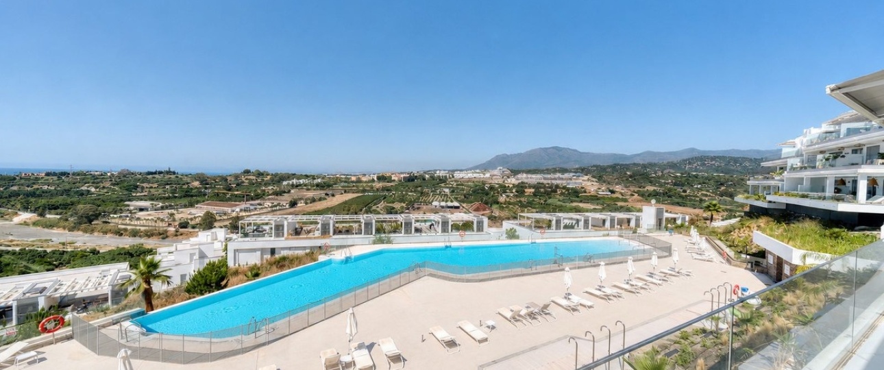 Resale - apartment - Estepona - Estepona Centro