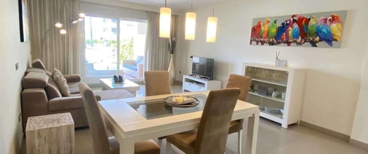 Resale - apartment - Estepona - Estepona Centro