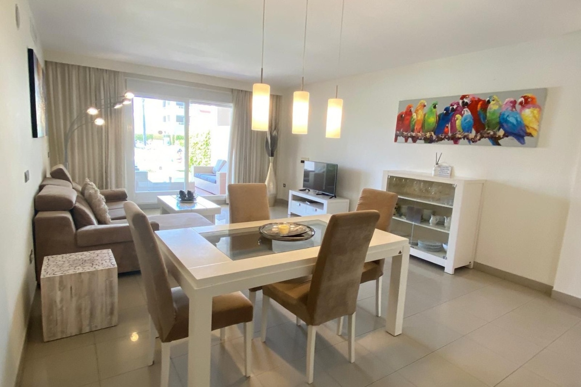 Resale - apartment - Estepona - Estepona Centro