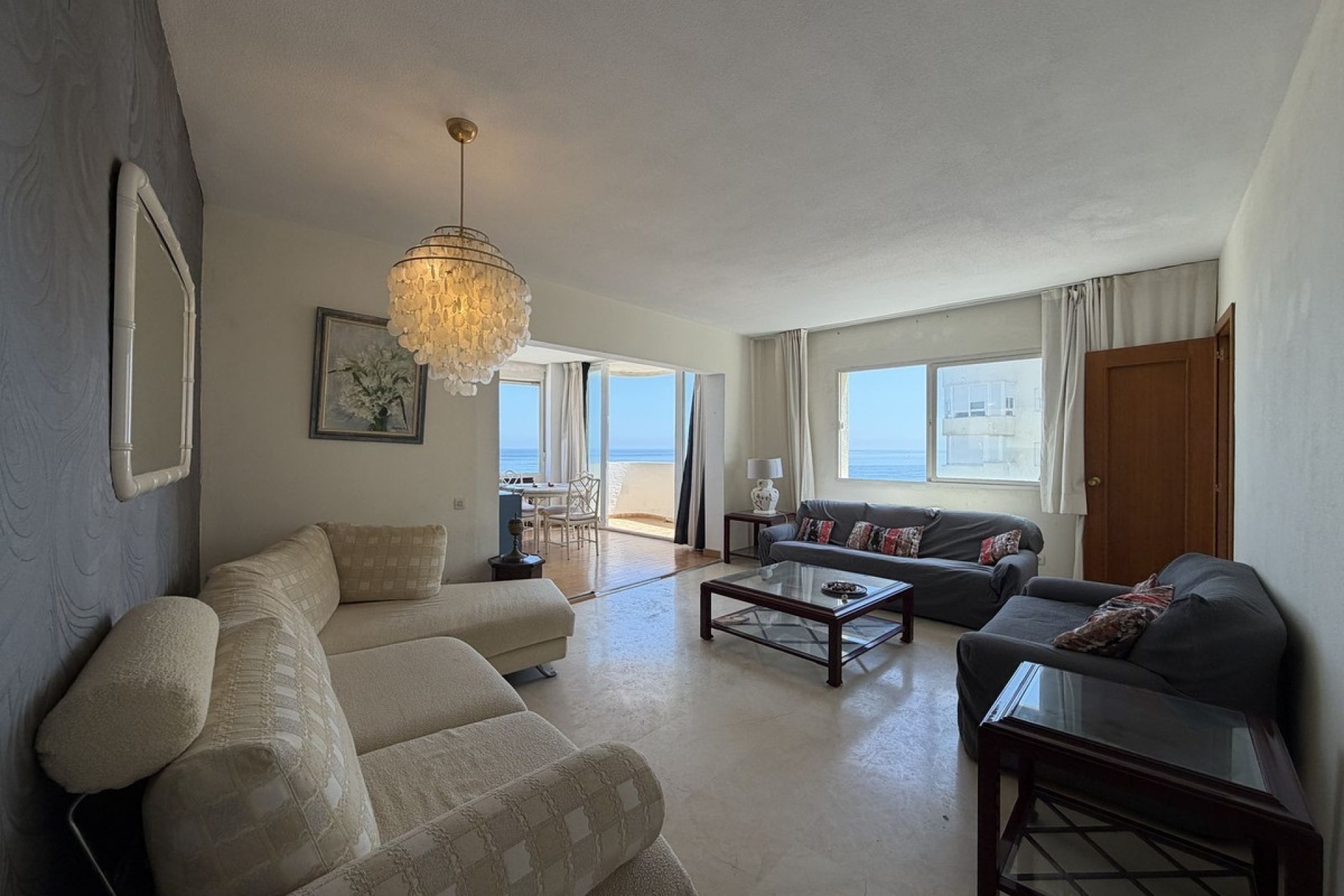 Resale - apartment - Estepona - Estepona Centro