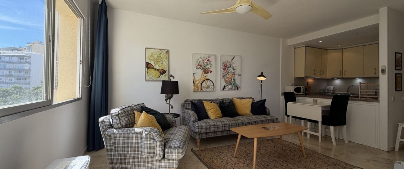 Resale - apartment - Estepona - Estepona Centro