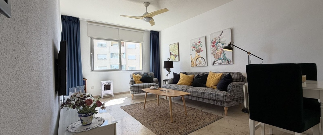 Resale - apartment - Estepona - Estepona Centro