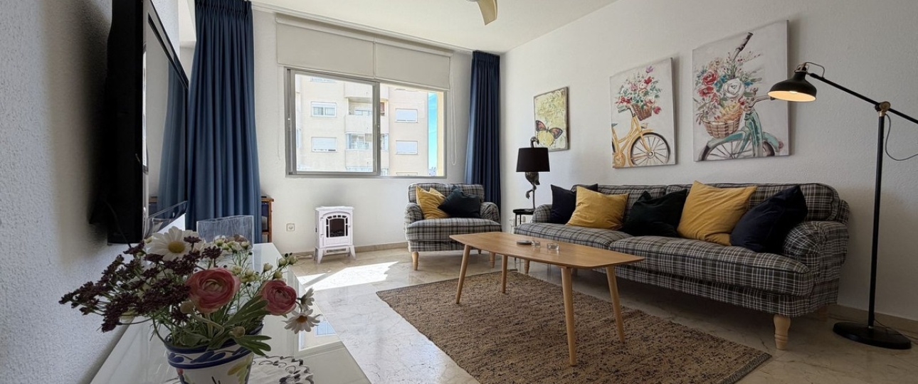 Resale - apartment - Estepona - Estepona Centro