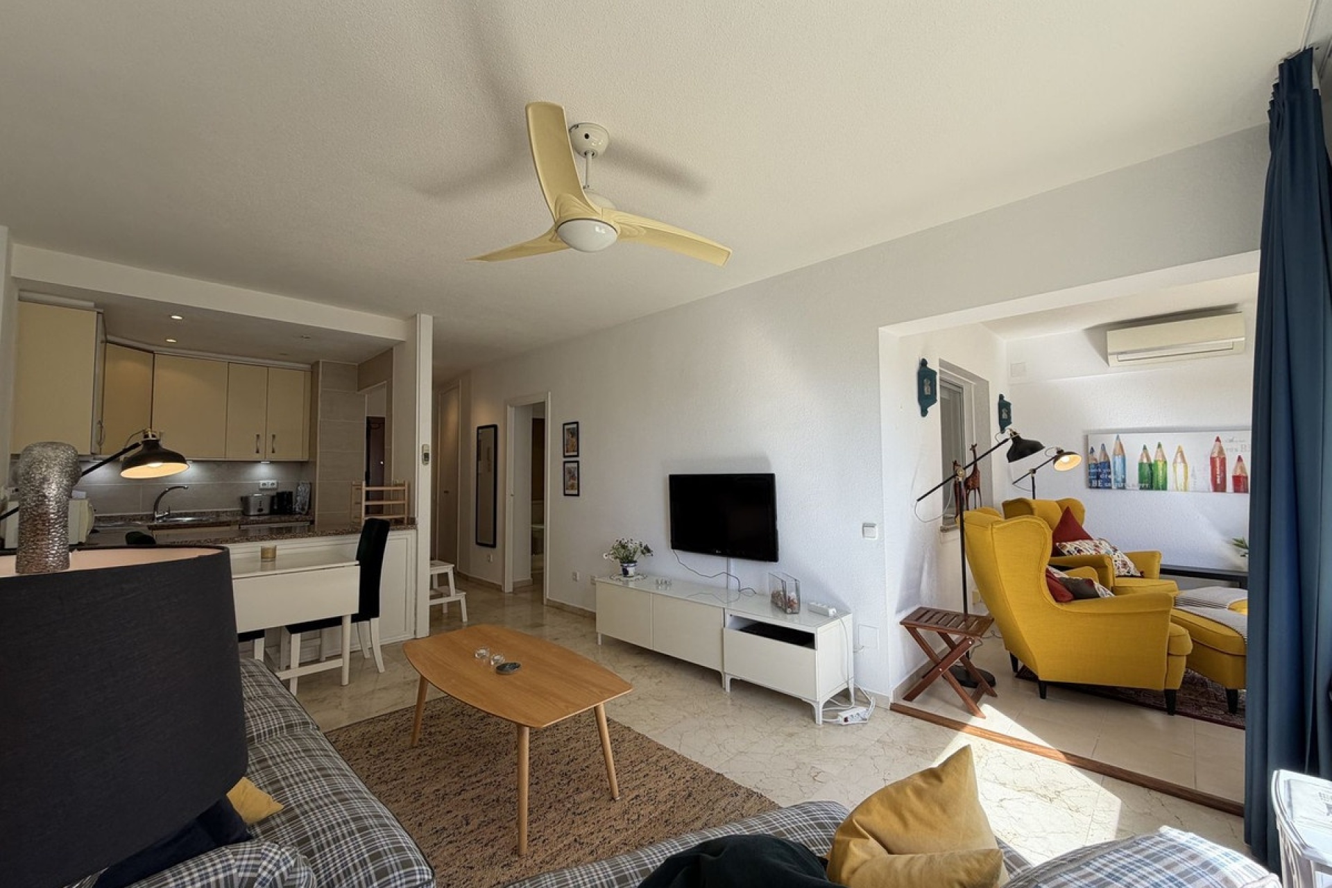 Resale - apartment - Estepona - Estepona Centro