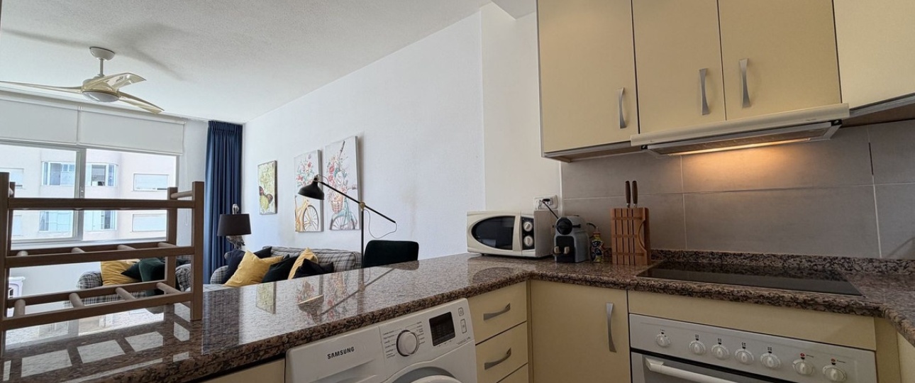 Resale - apartment - Estepona - Estepona Centro