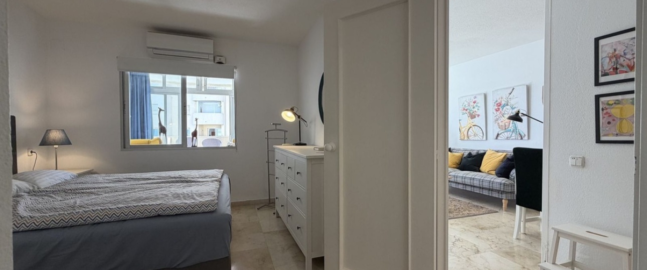 Resale - apartment - Estepona - Estepona Centro