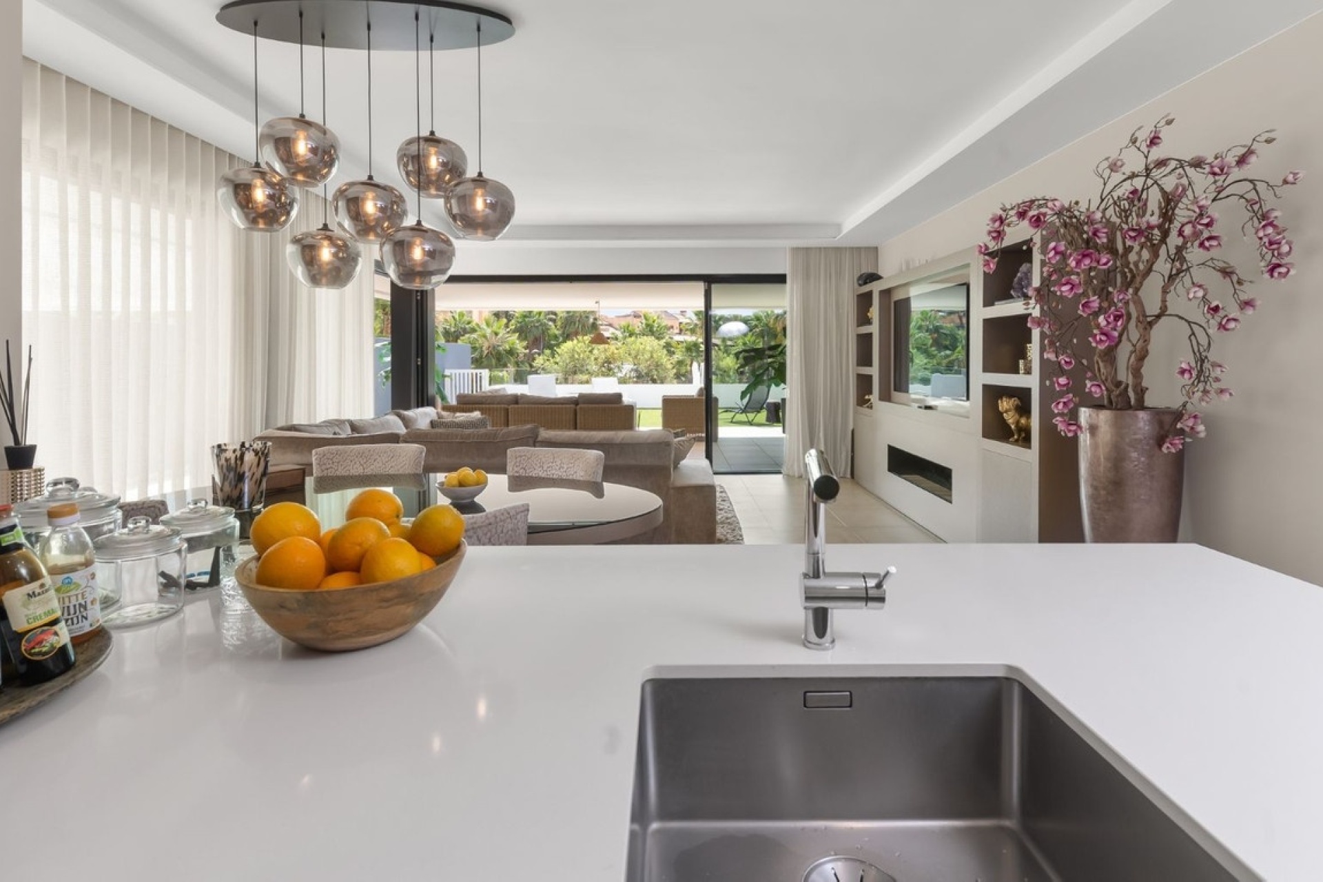 Resale - apartment - Estepona - Estepona Centro