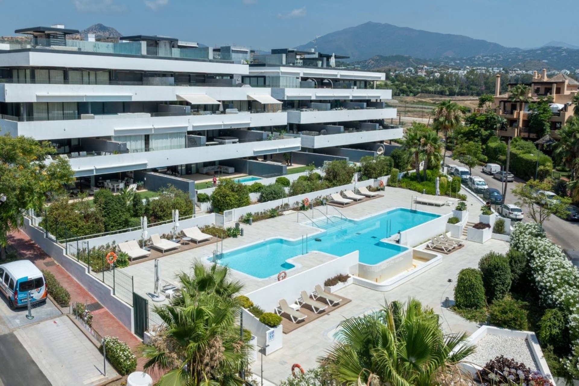 Resale - apartment - Estepona - Estepona Centro